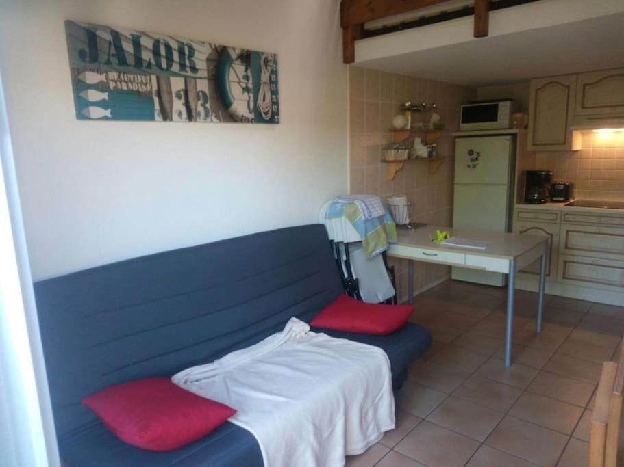 לה-טראנש-סור-מר Maisonnette A Deux Pas De La Plage Dans Residence Calme מראה חיצוני תמונה