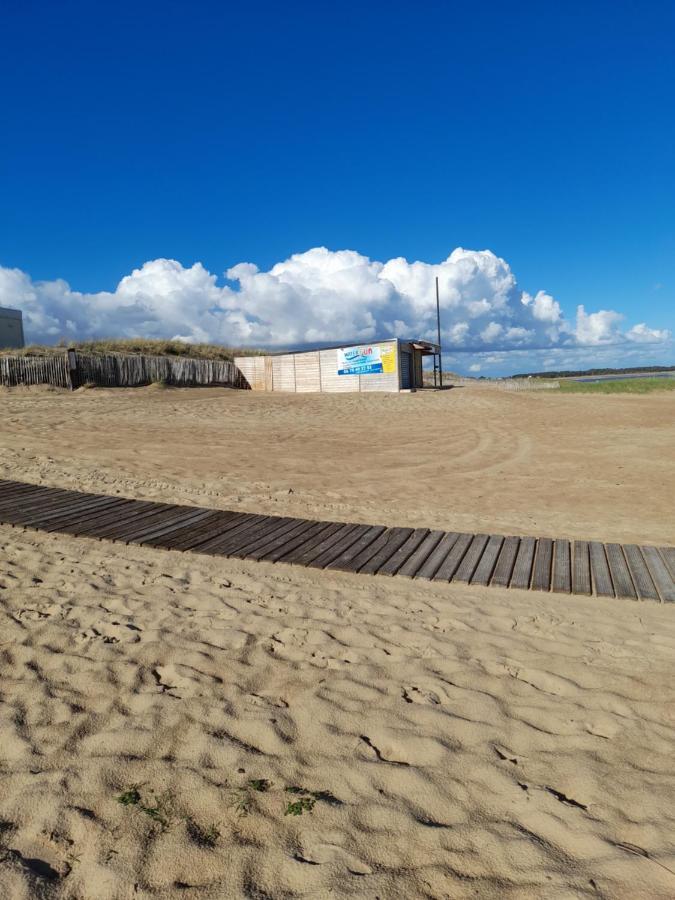לה-טראנש-סור-מר Maisonnette A Deux Pas De La Plage Dans Residence Calme מראה חיצוני תמונה